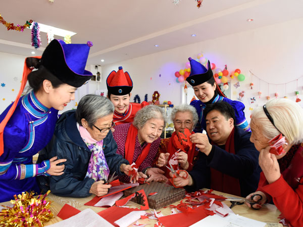 [图] 传统文化月月传（三十七）——蒙古族服饰的穿着礼仪