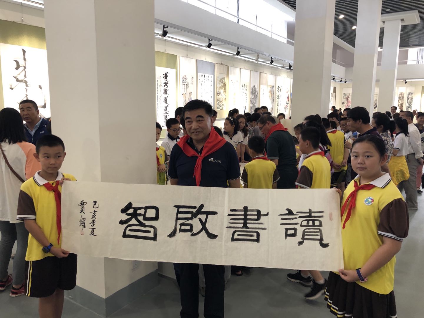 [图] 讲讲北疆新时代（十）壮丽70年 奋进新时代”  -- 庆祝中华人民共和国成立70周年
