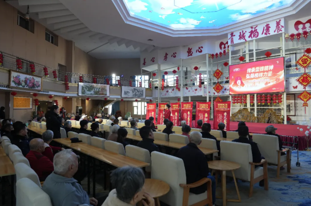 [图] 全区民族团结进步宣传月活动——北疆文化展苑讲堂 开讲啦！